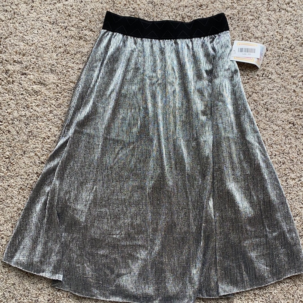 • Lularoe Elegant Lola Skirt • - Picture 3 of 6